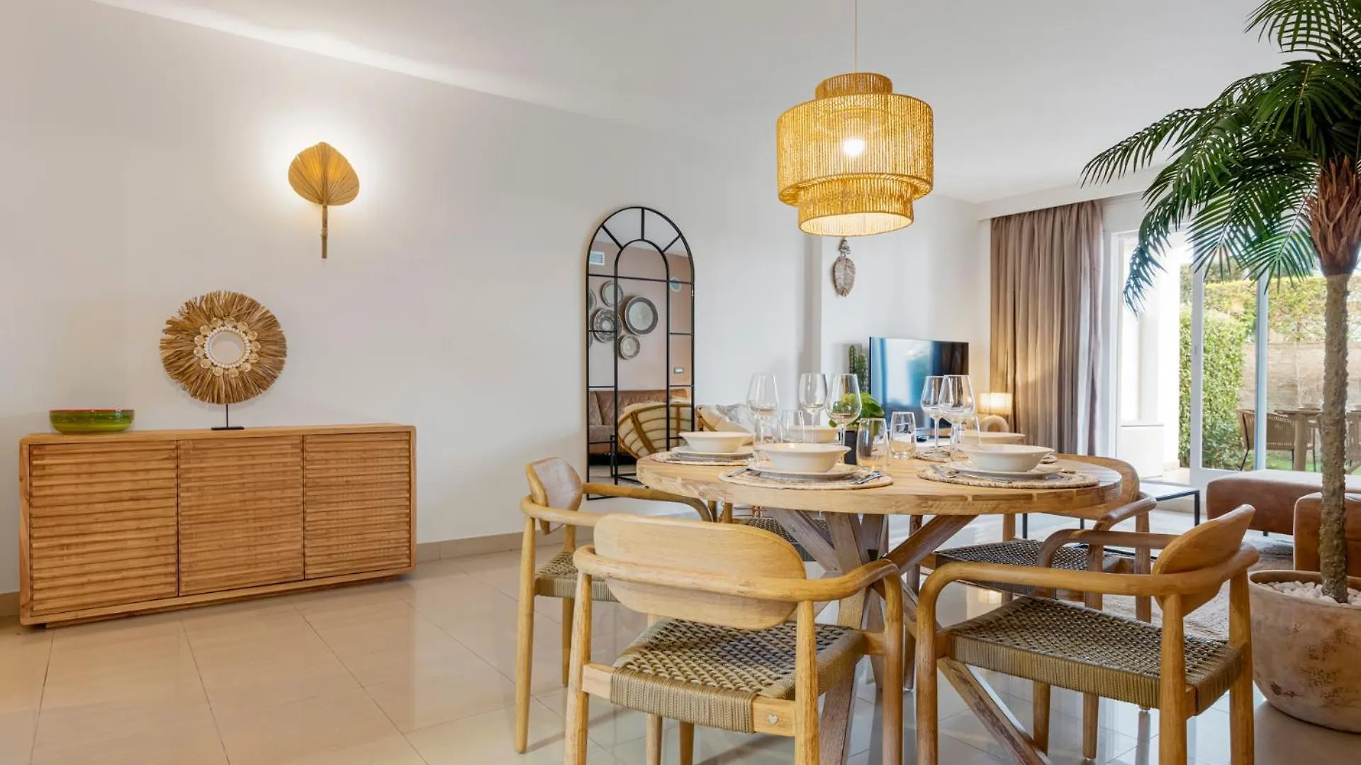 Casa Livia Met Aupingbedden Appartement Estepona