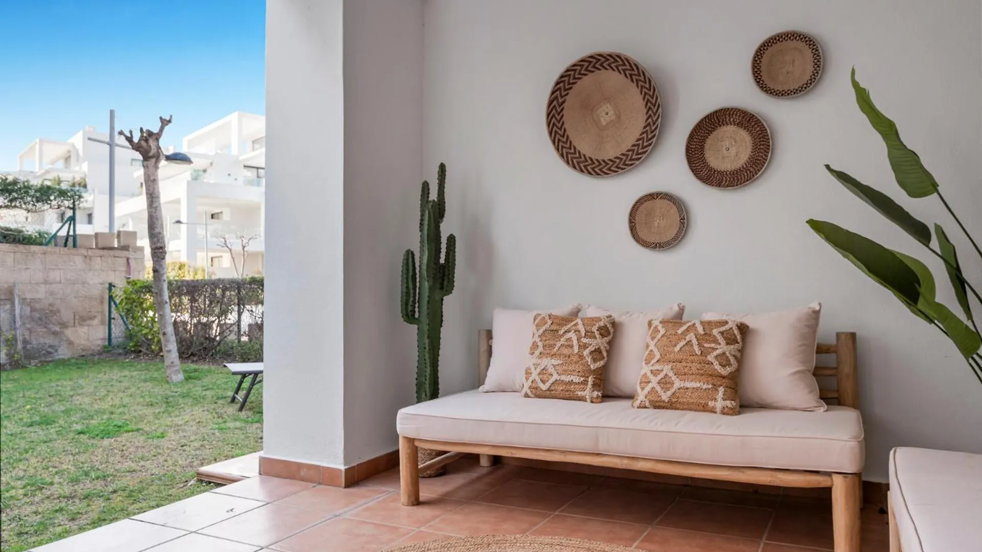 Casa Livia Met Aupingbedden Apartment Estepona Spain
