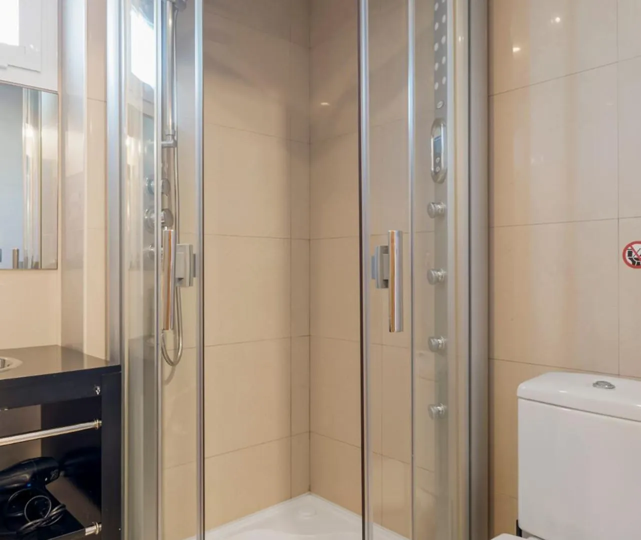 Casa Livia Met Aupingbedden Apartment Estepona