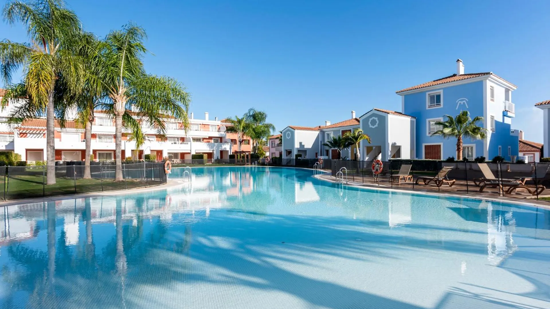 Casa Livia Met Aupingbedden Apartment Estepona