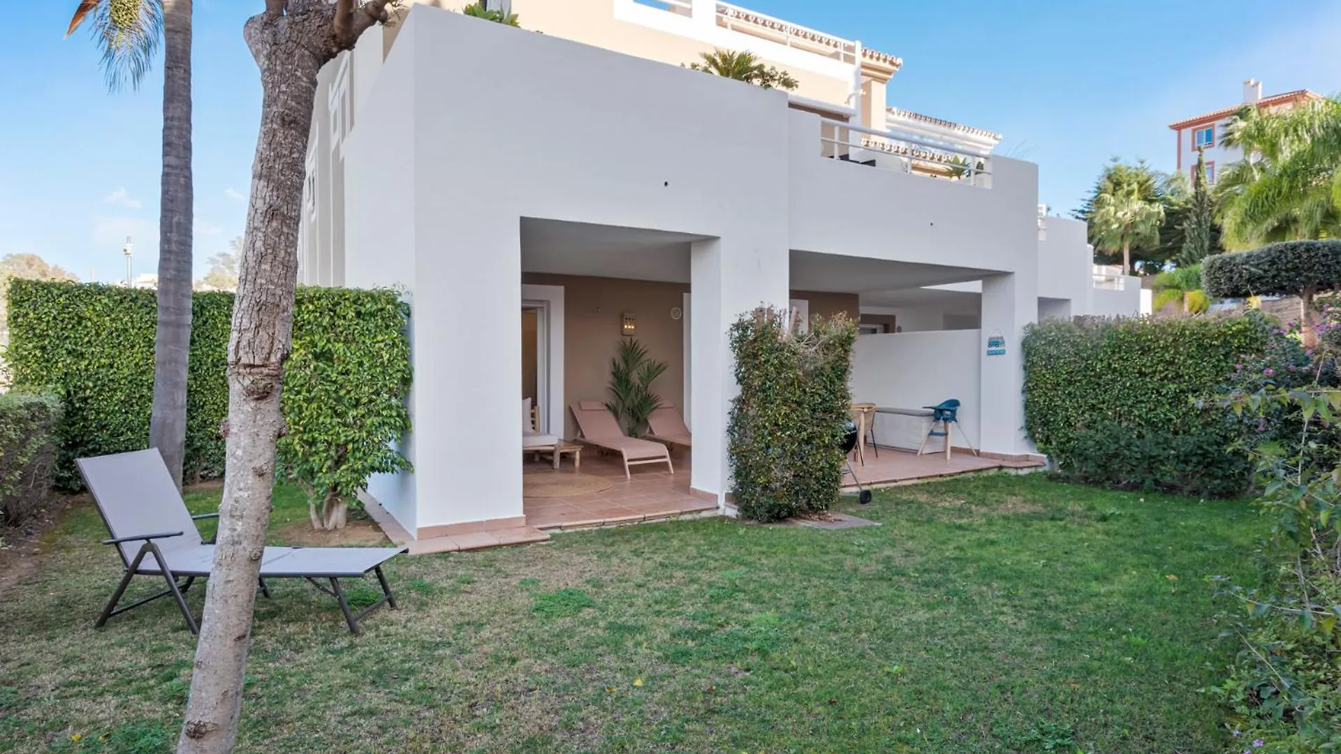 Casa Livia Met Aupingbedden Apartment Estepona Spain